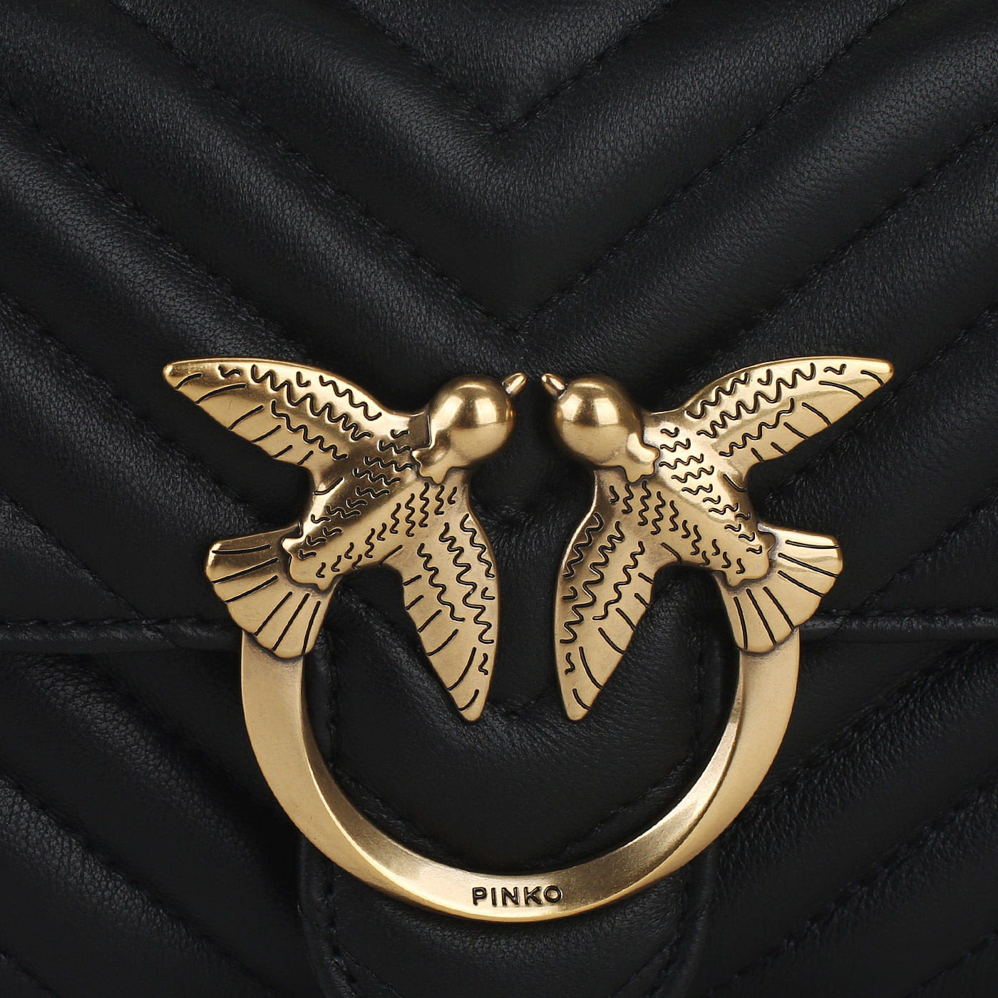 Сумка через плечо с цепочкой Pinko Love One