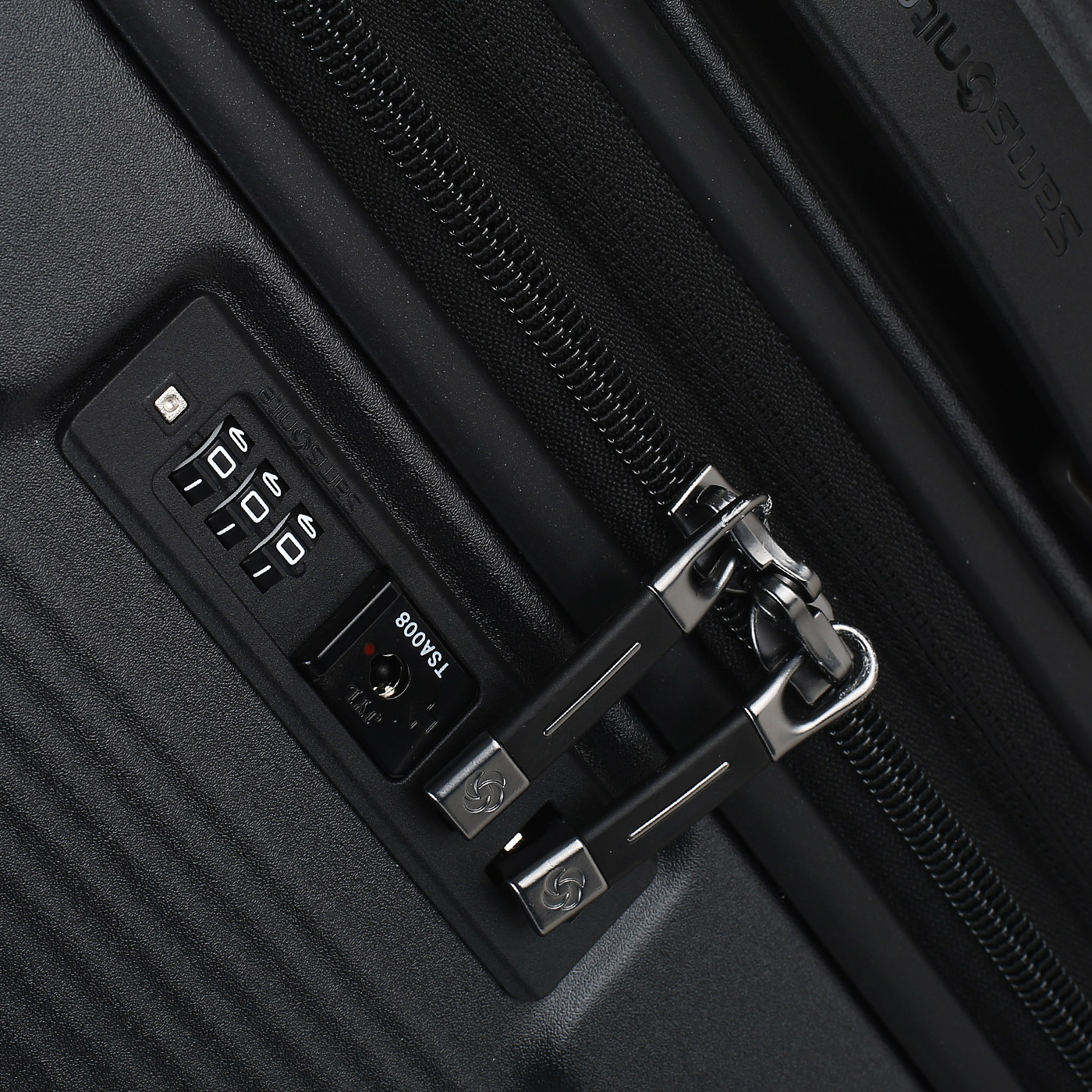 Чемодан очень большой XL из поликарбоната Samsonite Nuon